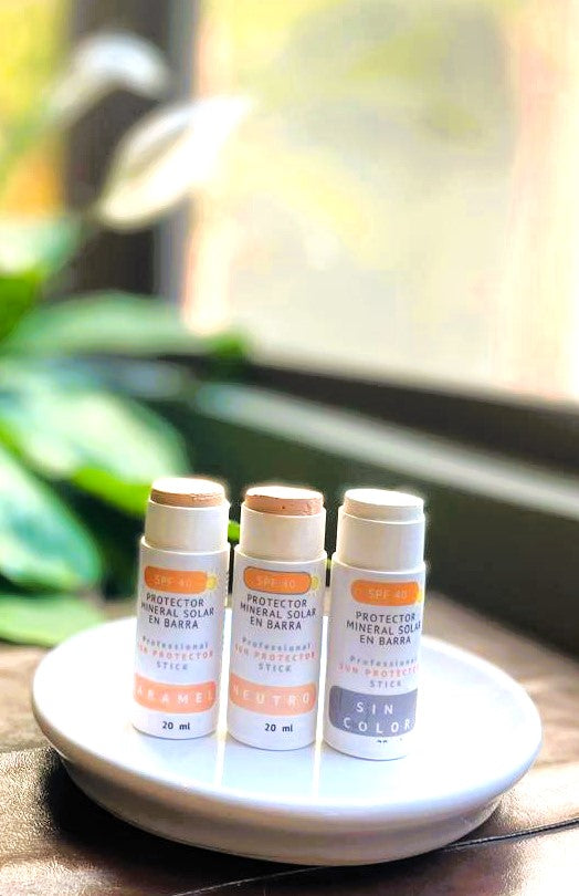 BLOQUEADOR FACIAL SÓLIDO - SUNSCREEN